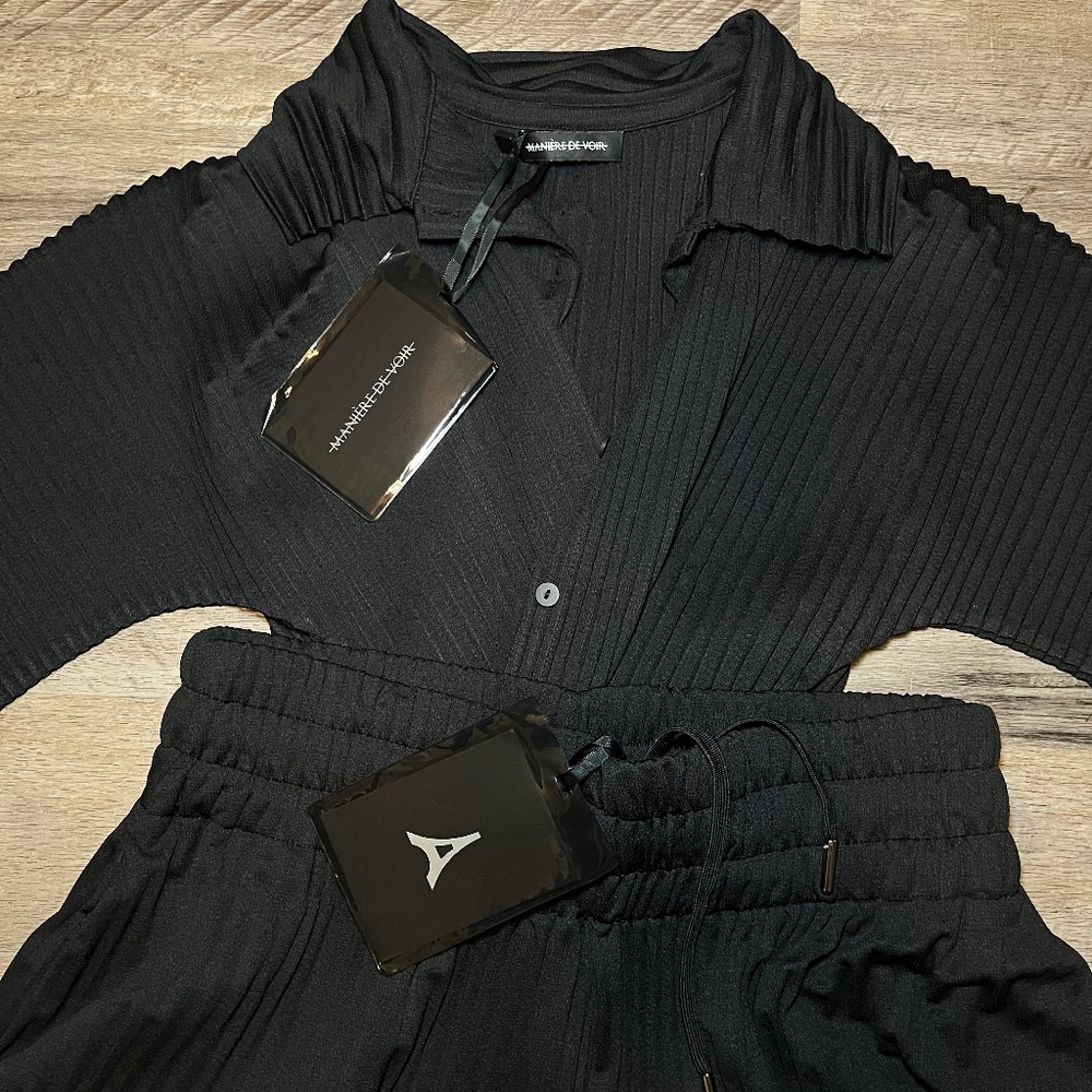 Maniere De Voir | Black Set